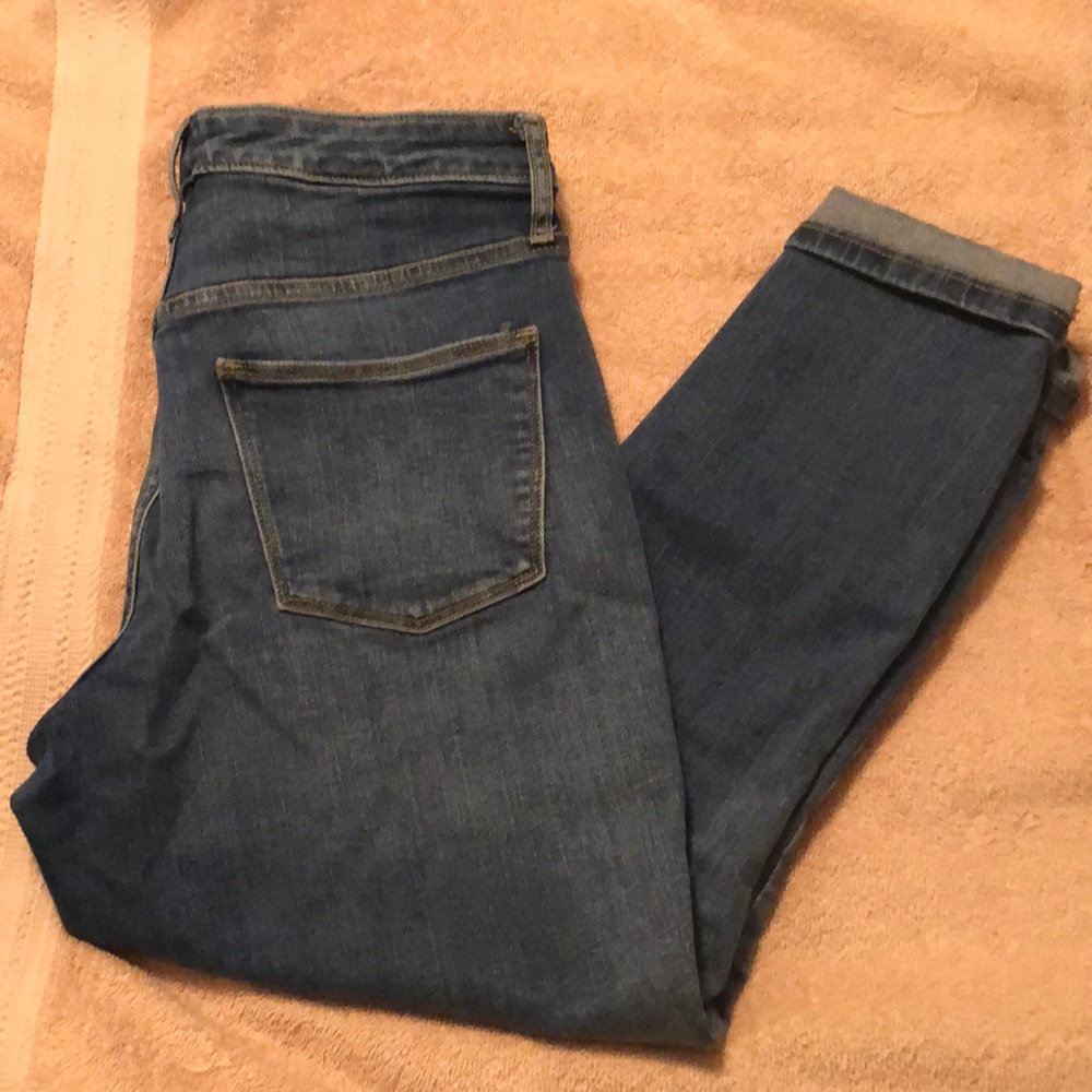 Universal Thread Jean capris
